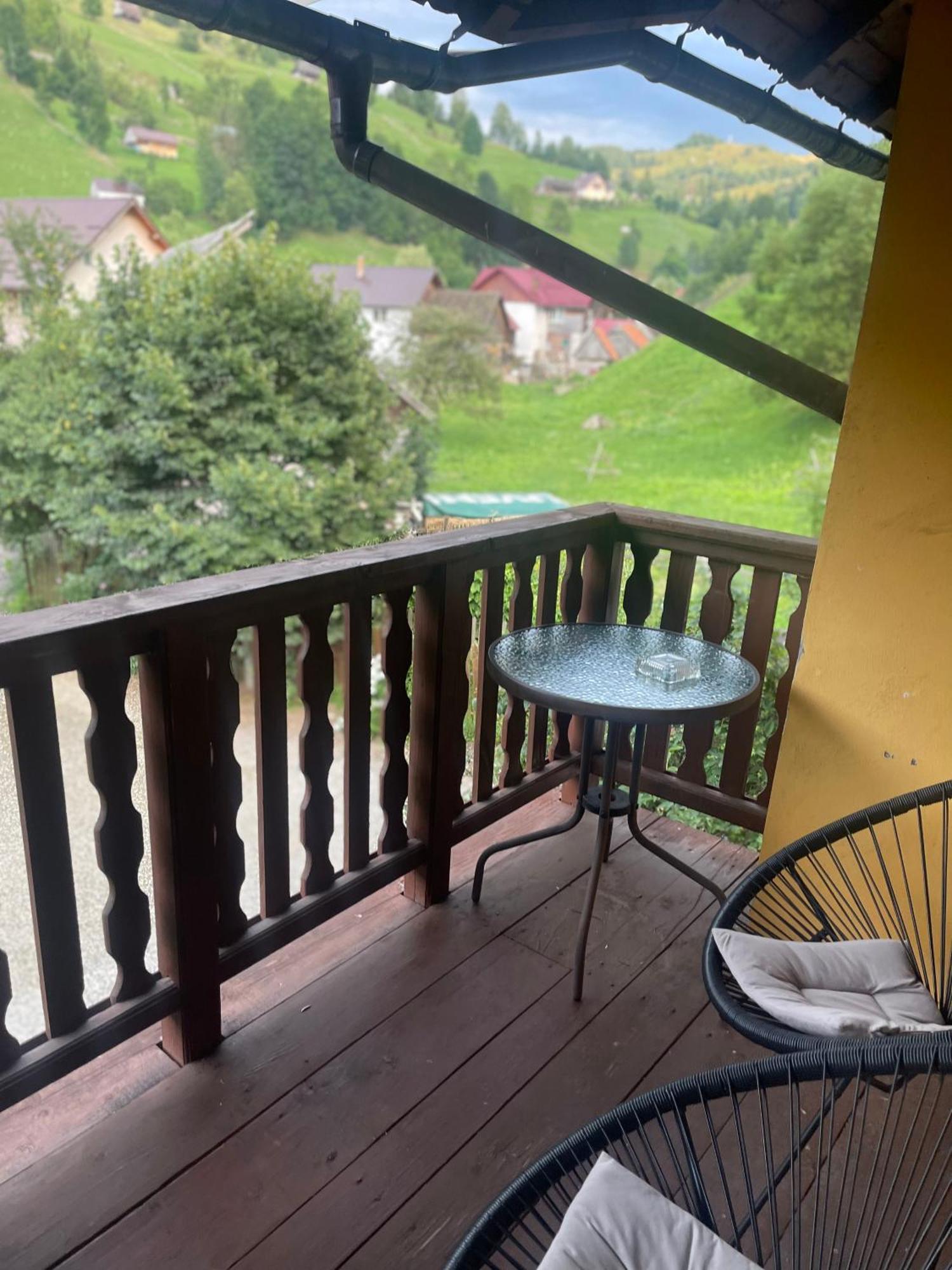 Casa Maria Moieciu C Hotell Moeciu De Sus Eksteriør bilde